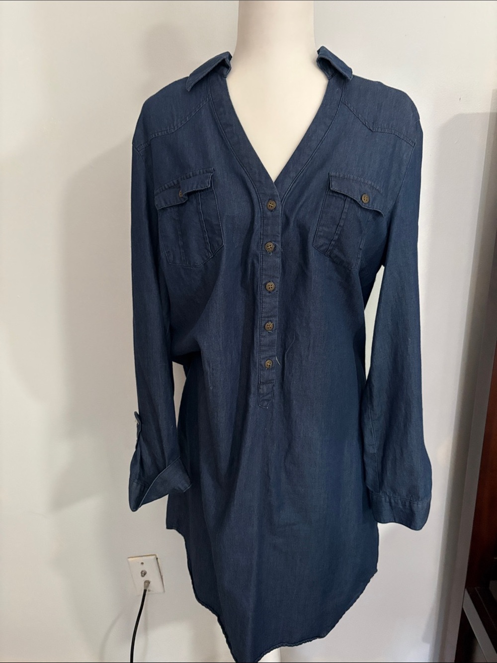 Women's Navy Button-Front Tunic Midi Dress